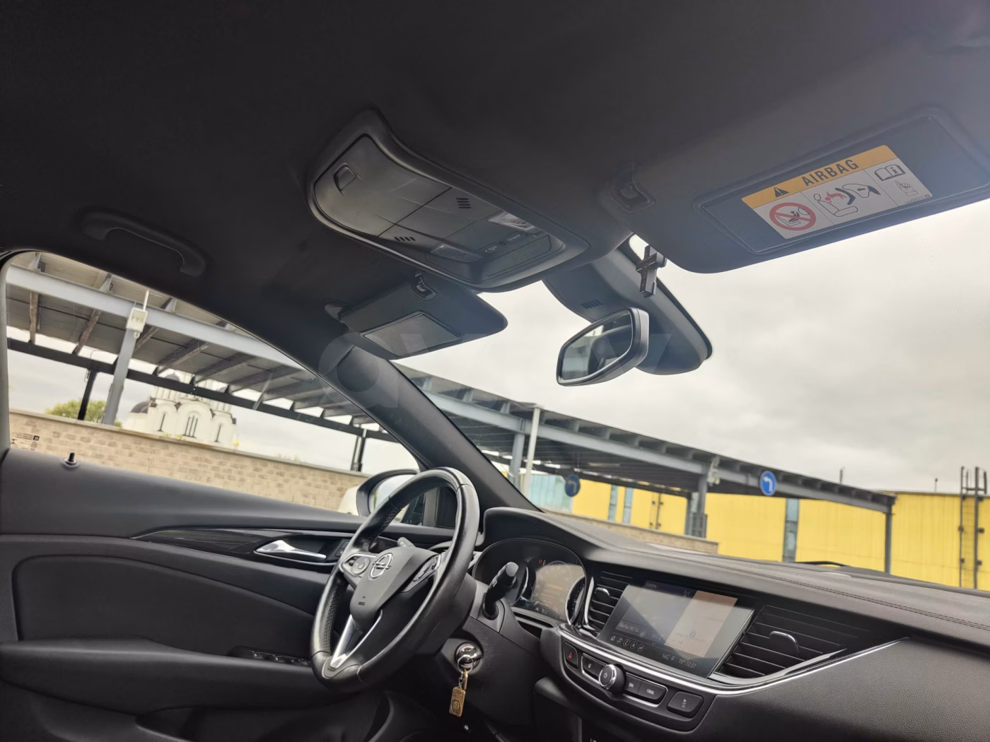 Opel Insignia фото 12