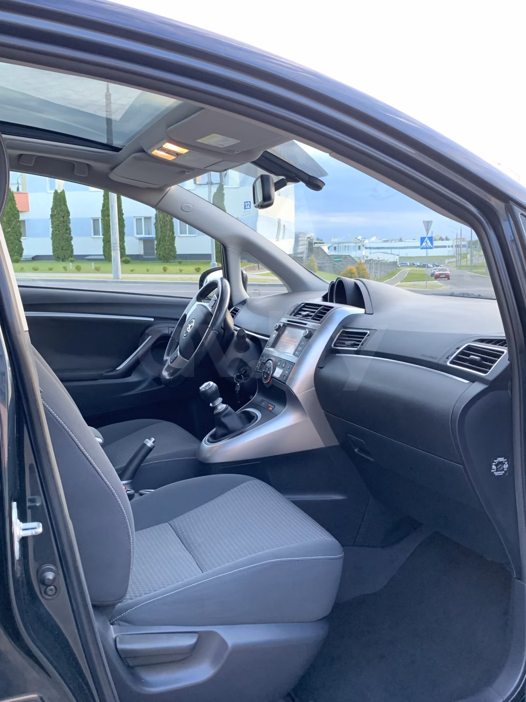 Toyota Verso фото 17