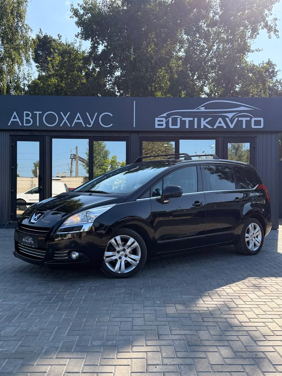 Peugeot 5008 фото 3