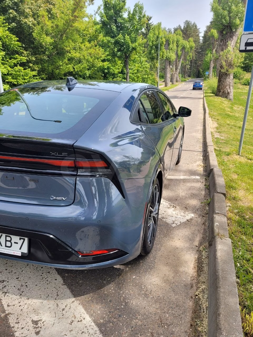 Toyota Prius фото 4