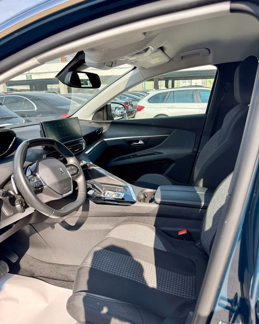 Peugeot 3008 фото 10