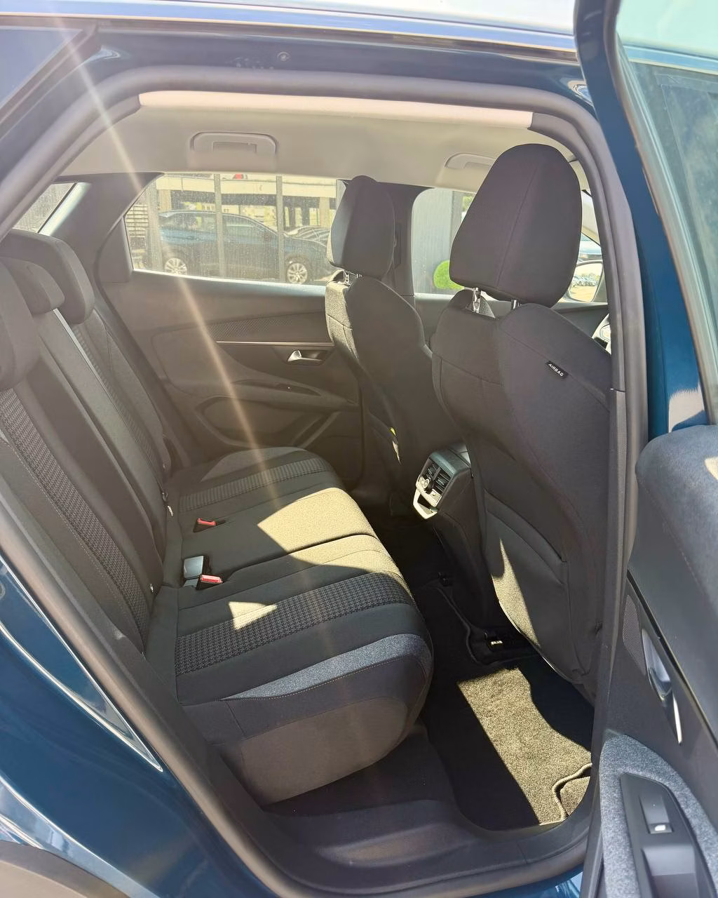 Peugeot 3008 фото 12