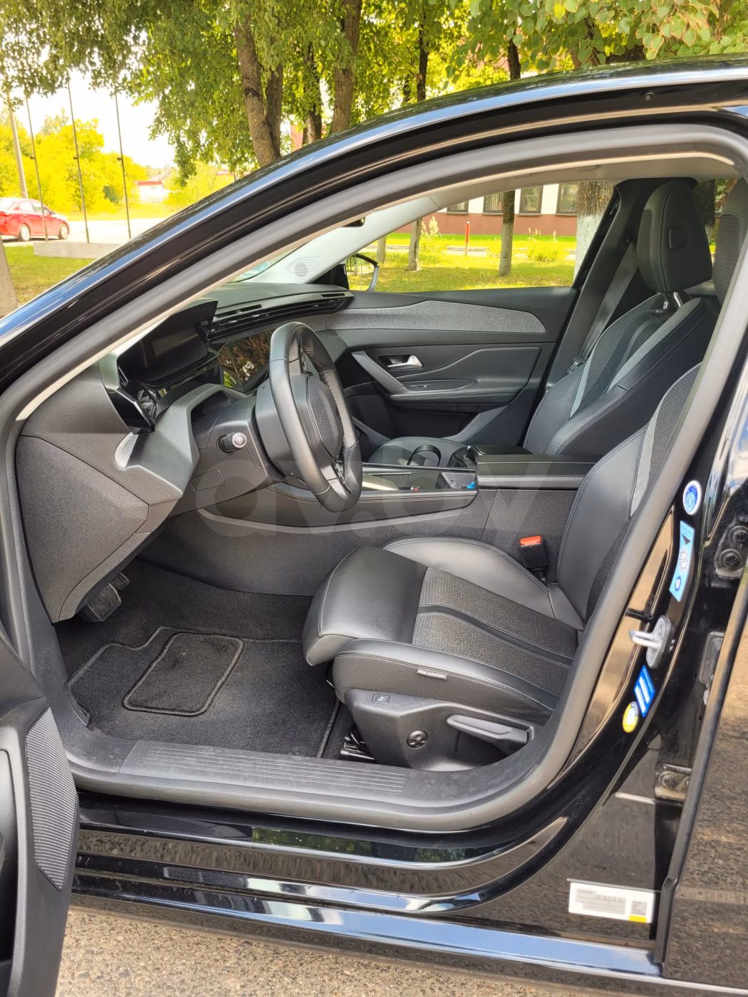 Peugeot 308 фото 7