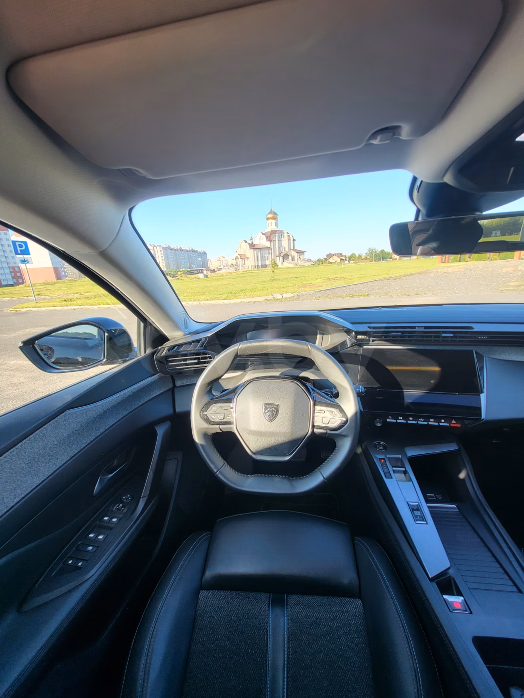 Peugeot 308 фото 11