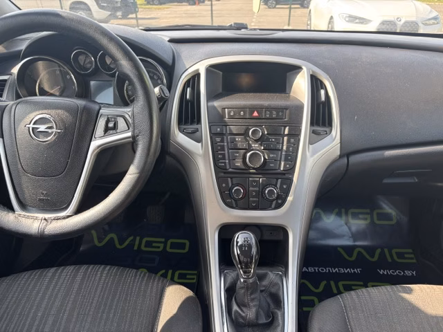 Opel Astra фото 10
