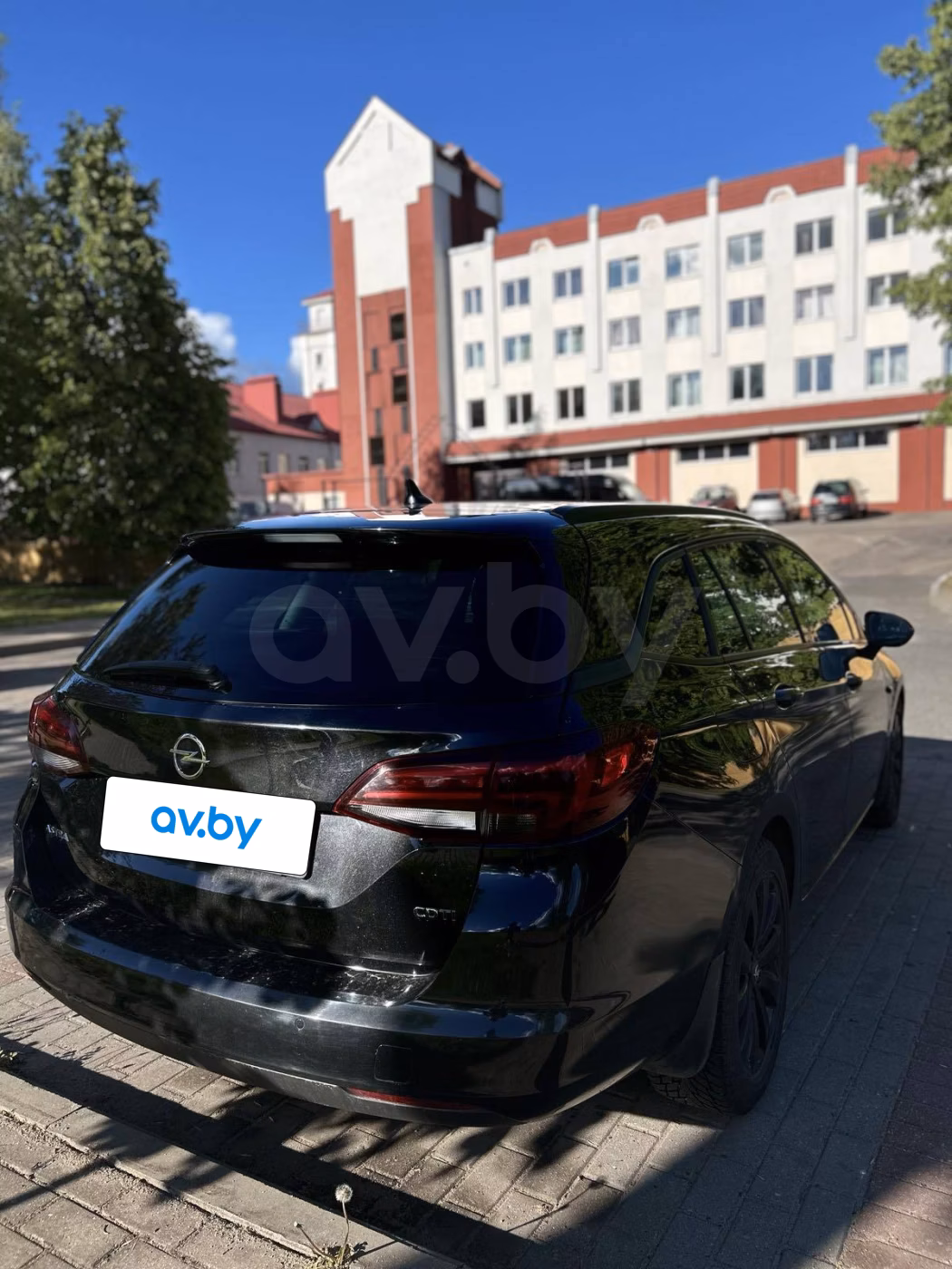 Opel Astra фото 8