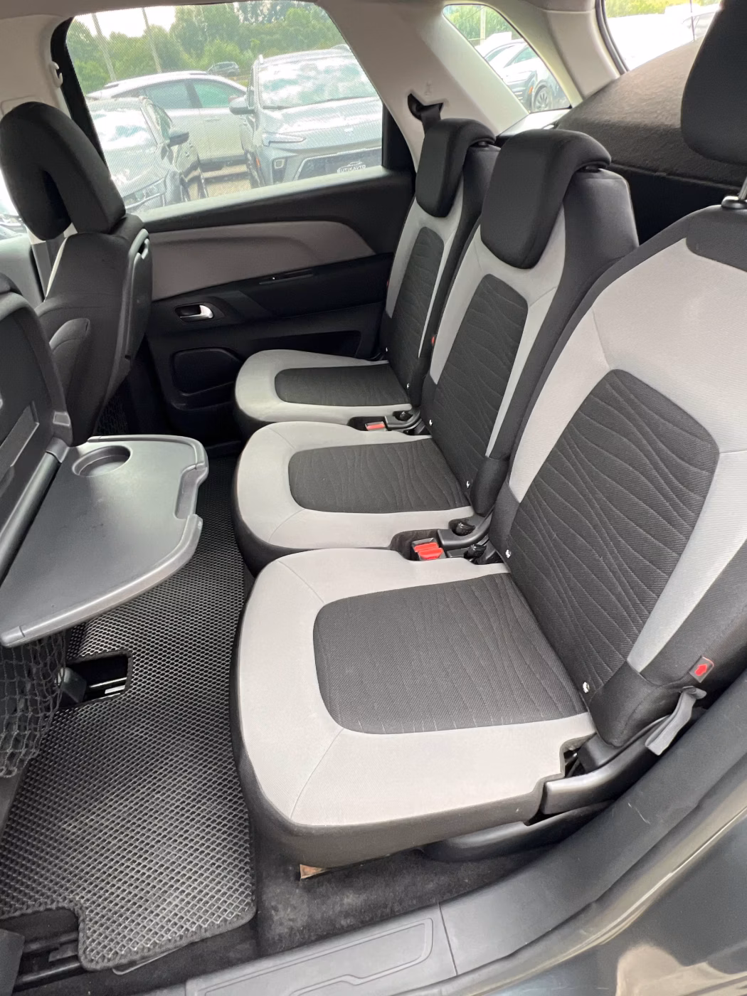 Citroen C4 Picasso фото 14