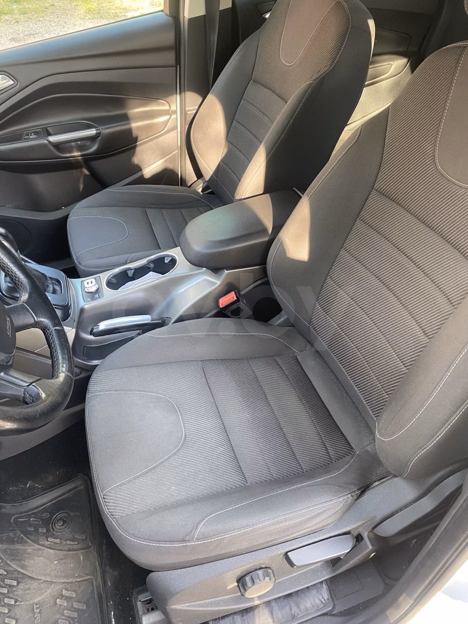 Ford Kuga фото 11