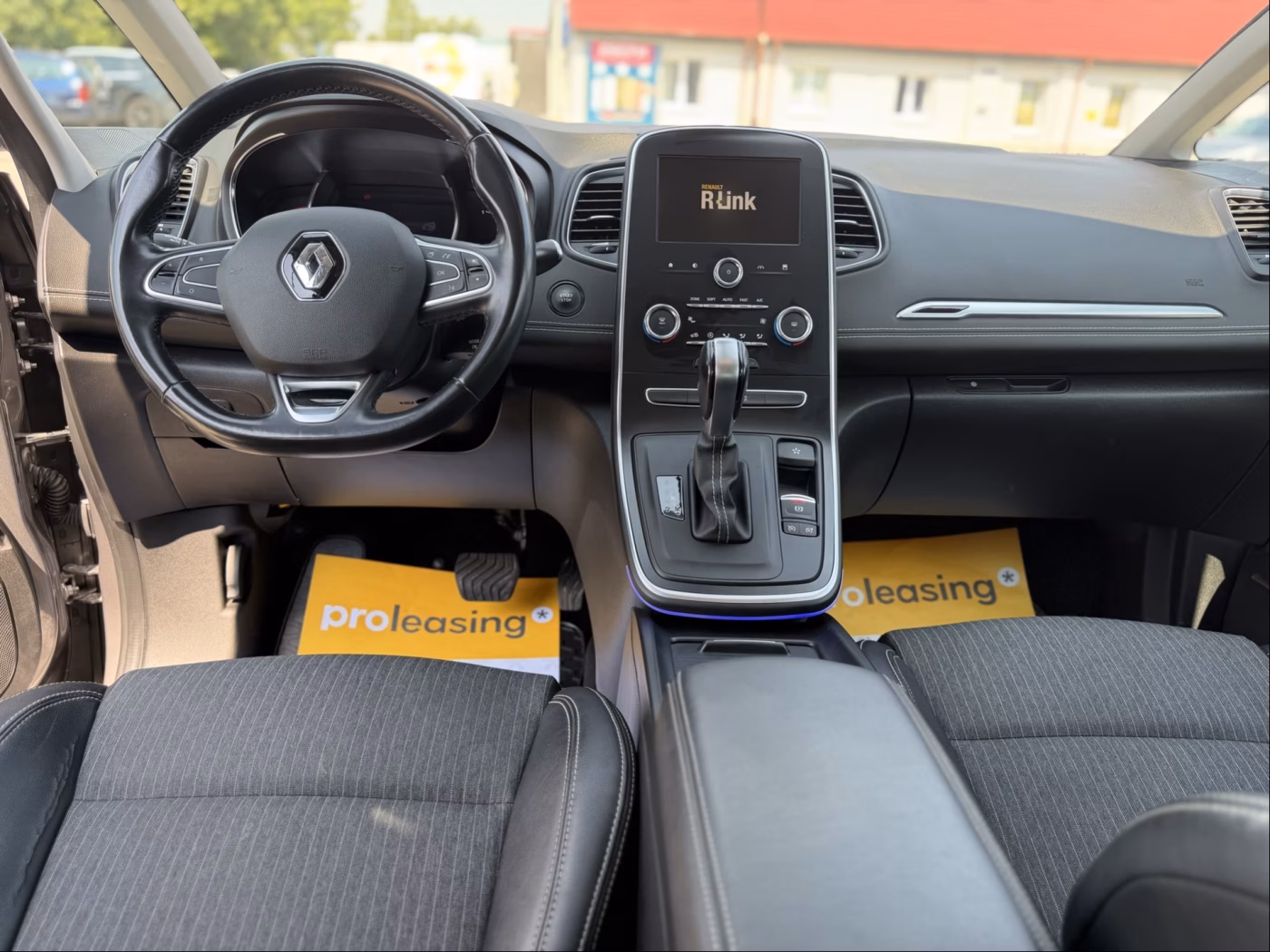 Renault Scenic фото 14