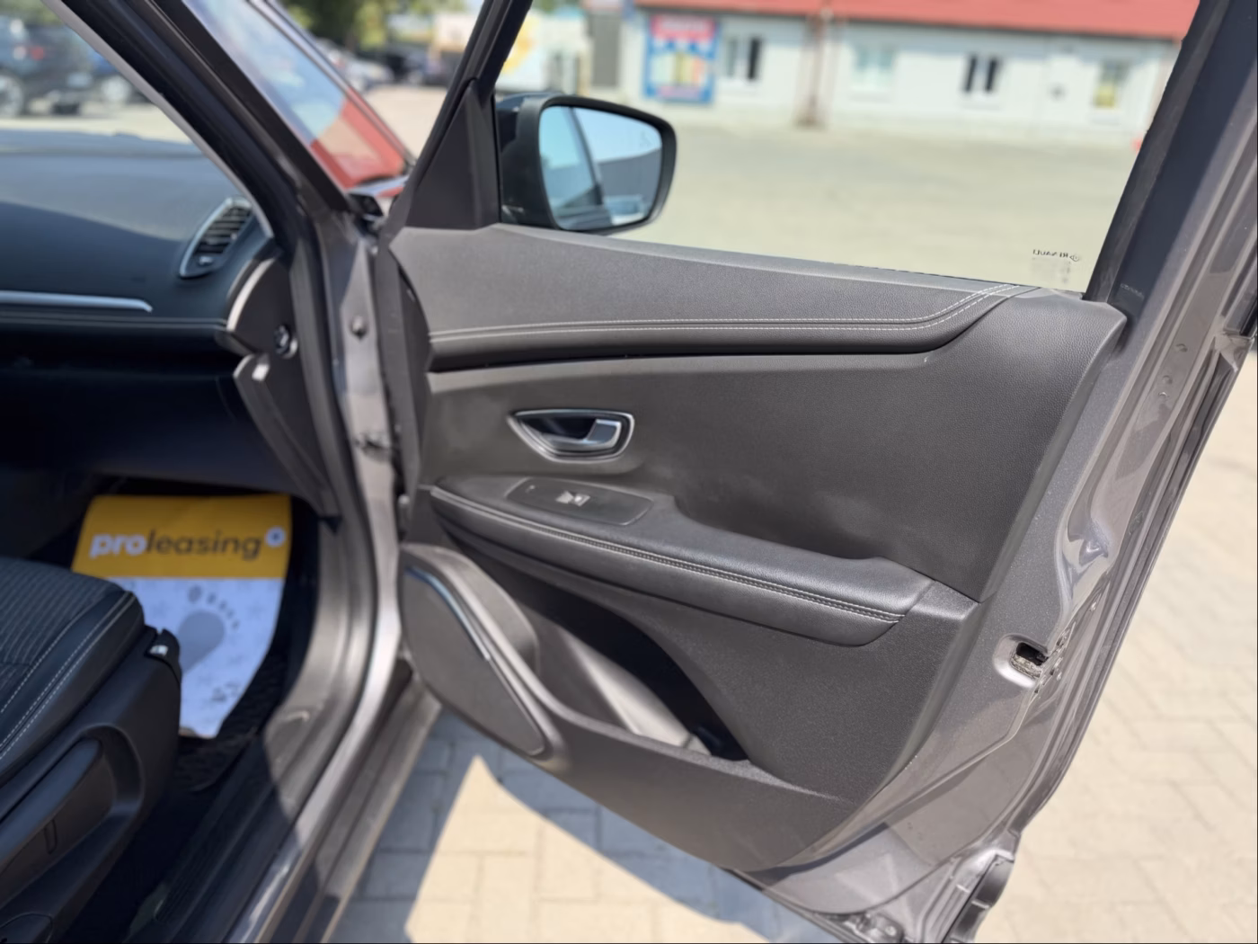 Renault Scenic фото 19