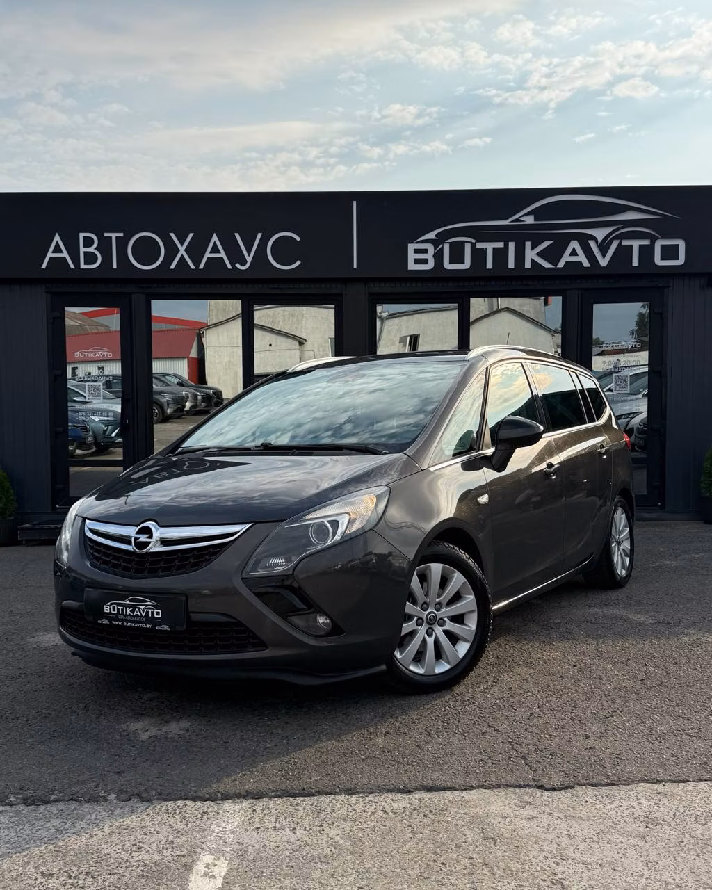 Opel Zafira фото 3