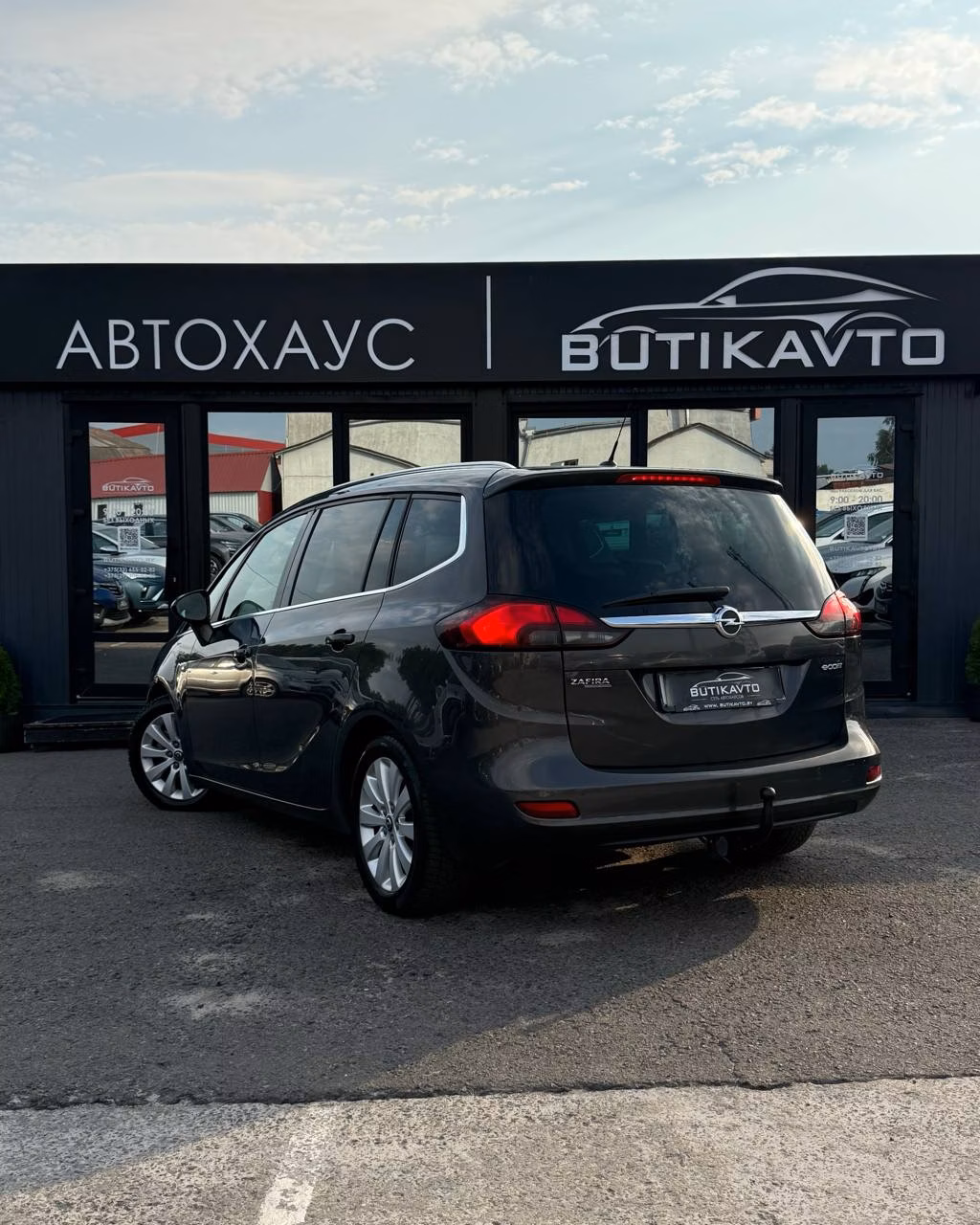 Opel Zafira фото 6