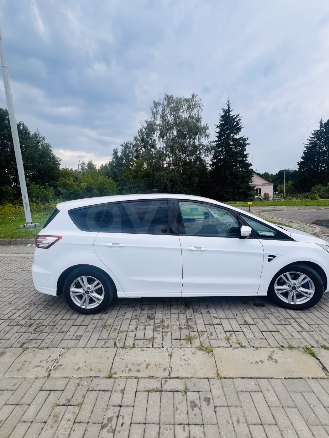 Ford S-MAX фото 4