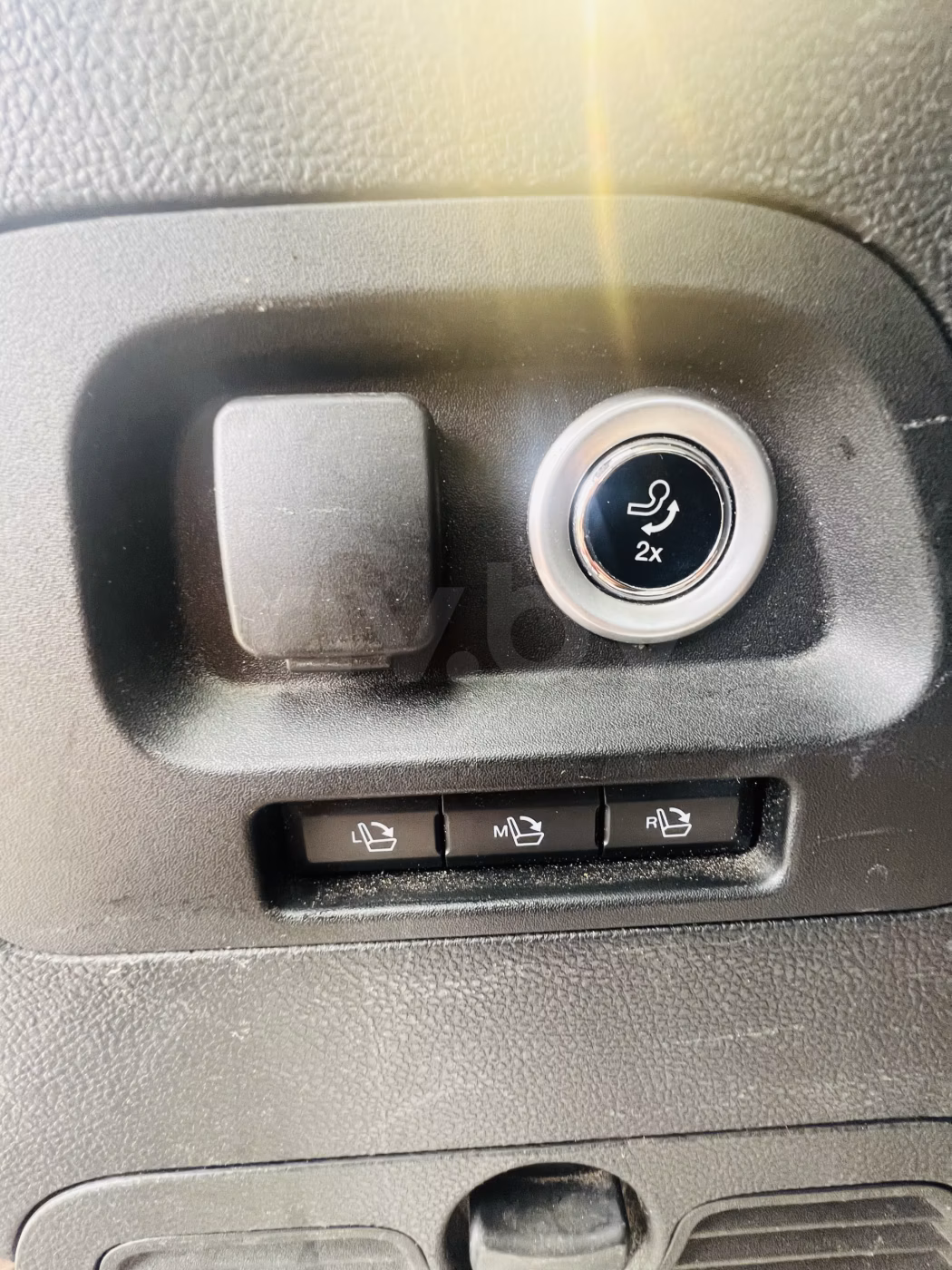 Ford S-MAX фото 20