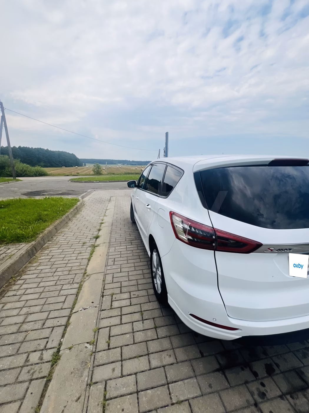Ford S-MAX фото 9