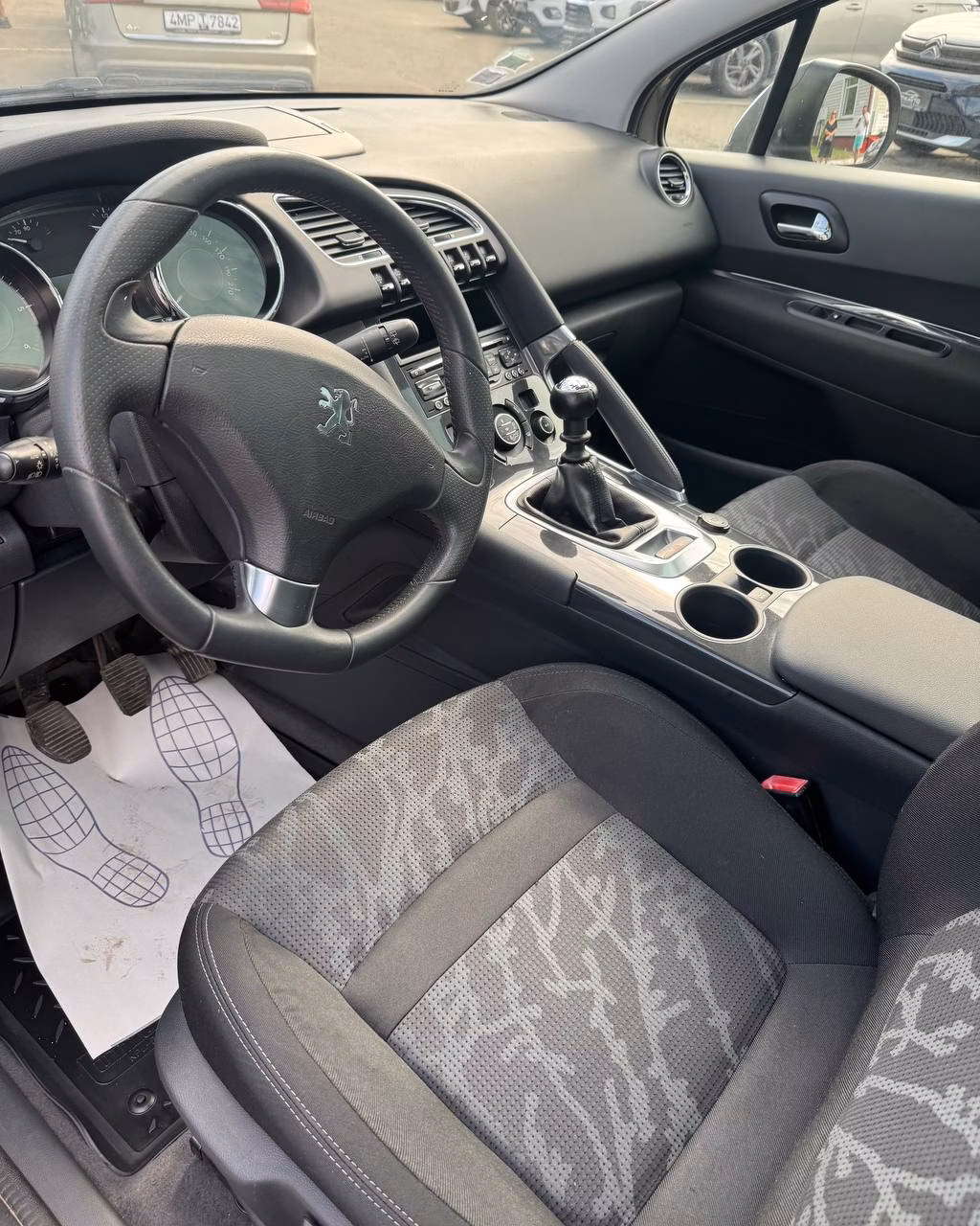 Peugeot 3008 фото 10