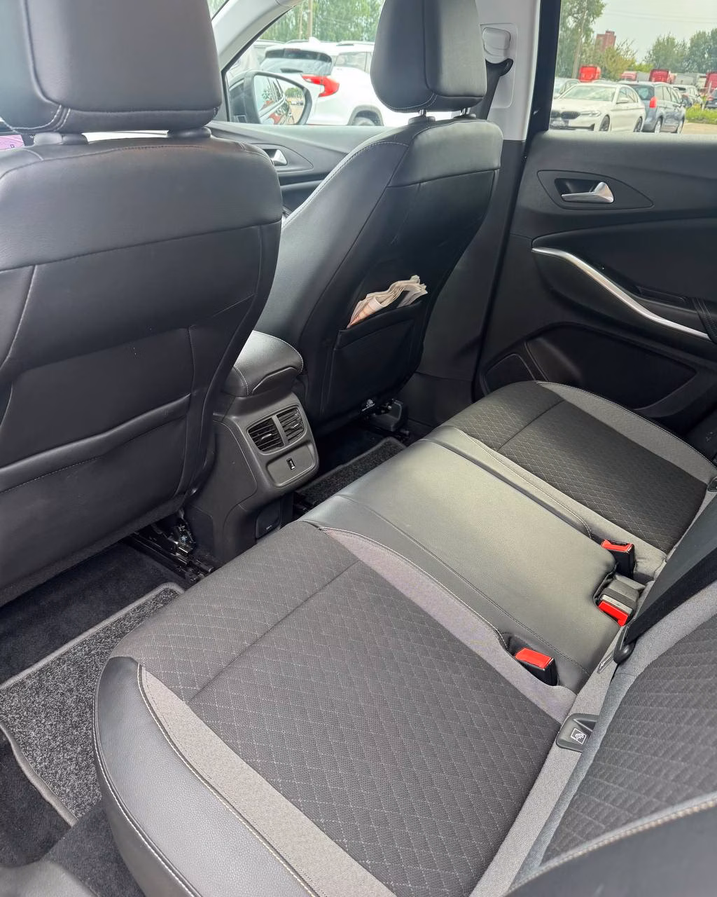 Opel Grandland X фото 11