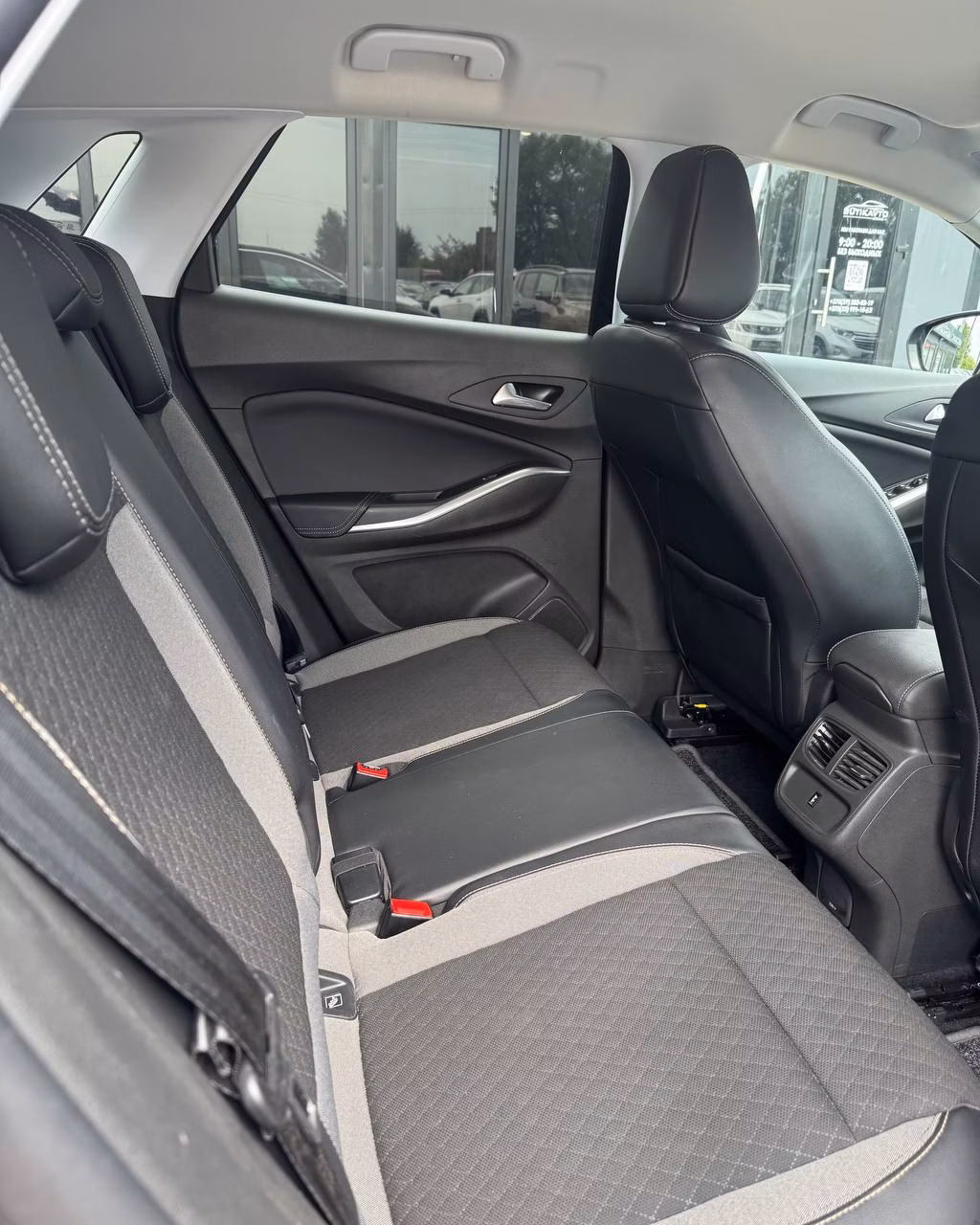 Opel Grandland X фото 13