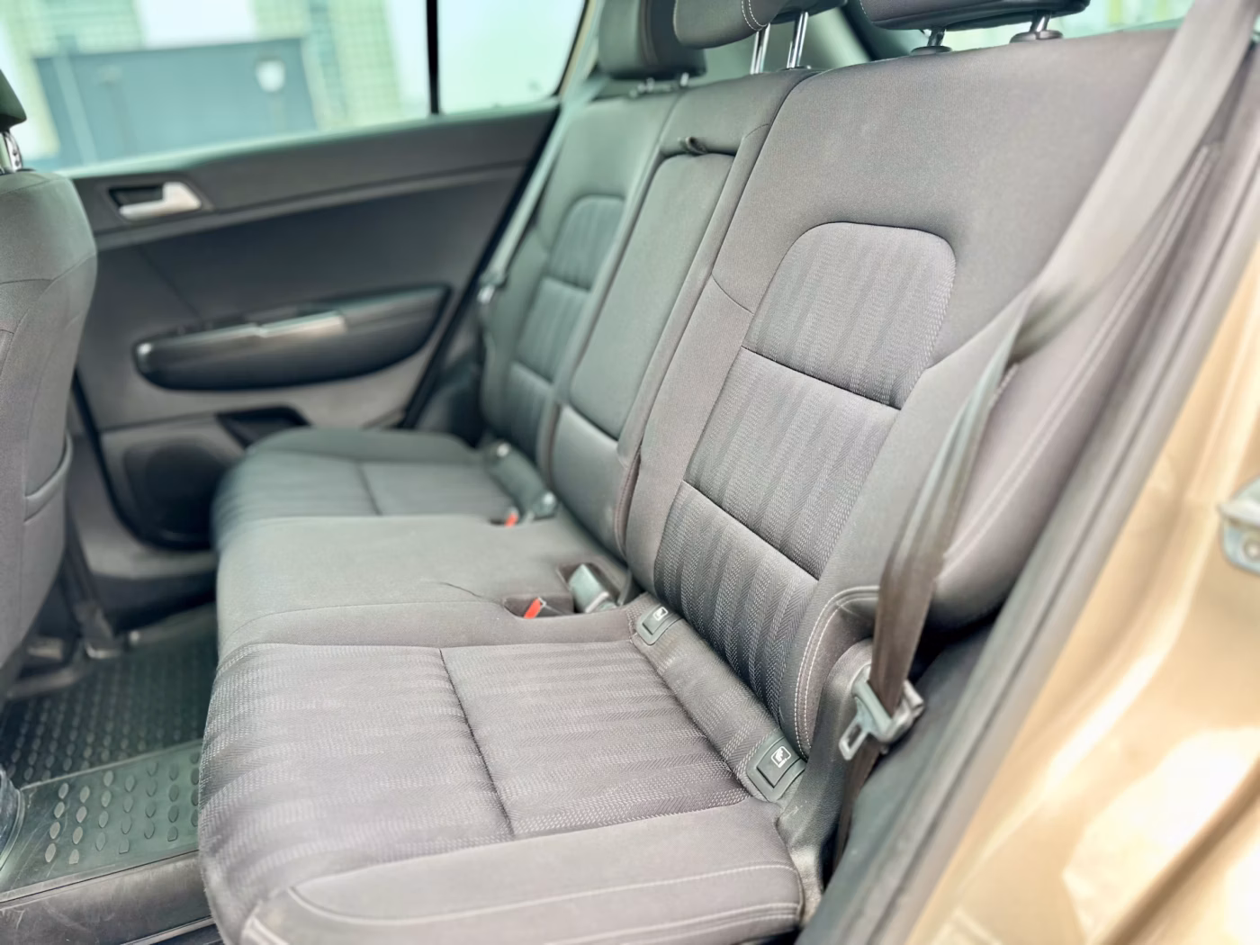 Kia Sportage фото 12