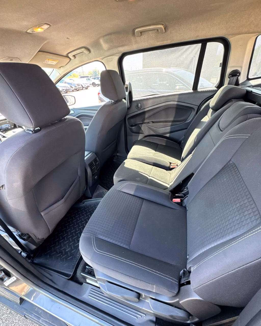 Ford Grand C-Max фото 12