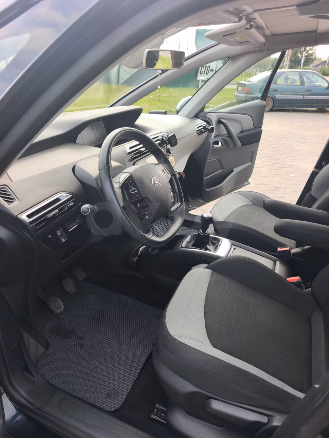 Citroen C4 Grand Picasso фото 13