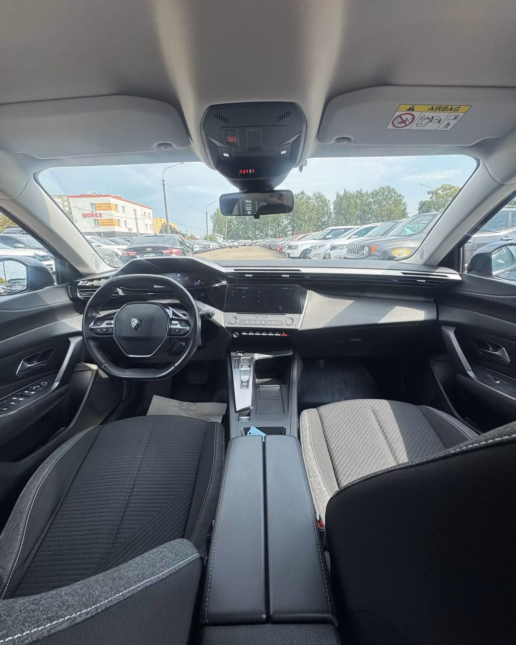 Peugeot 308 фото 9
