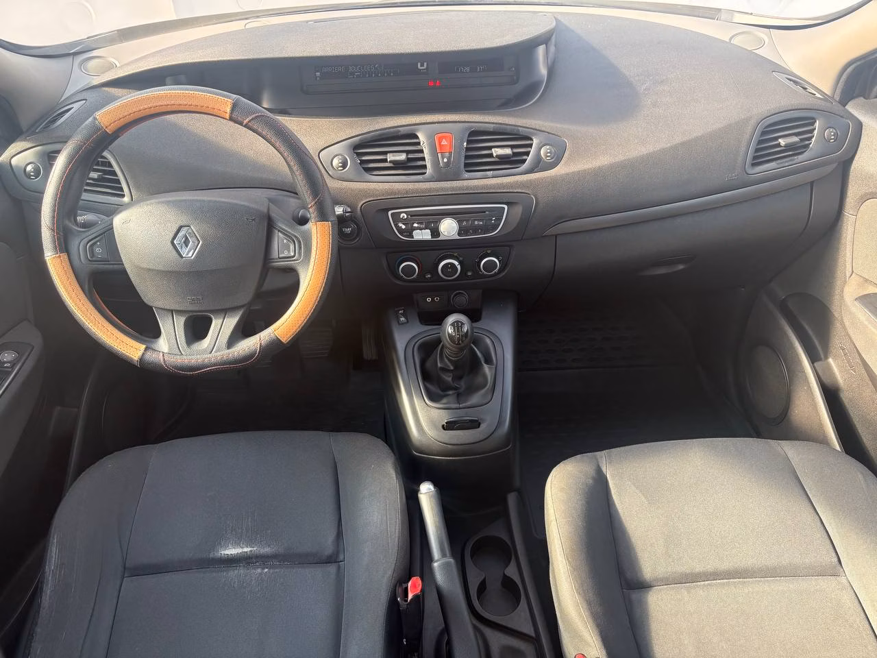 Renault Scenic фото 9