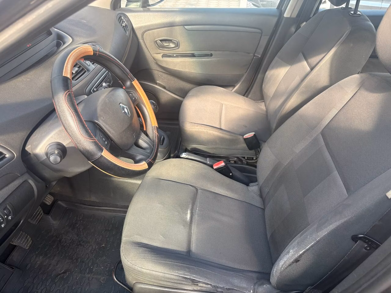 Renault Scenic фото 7