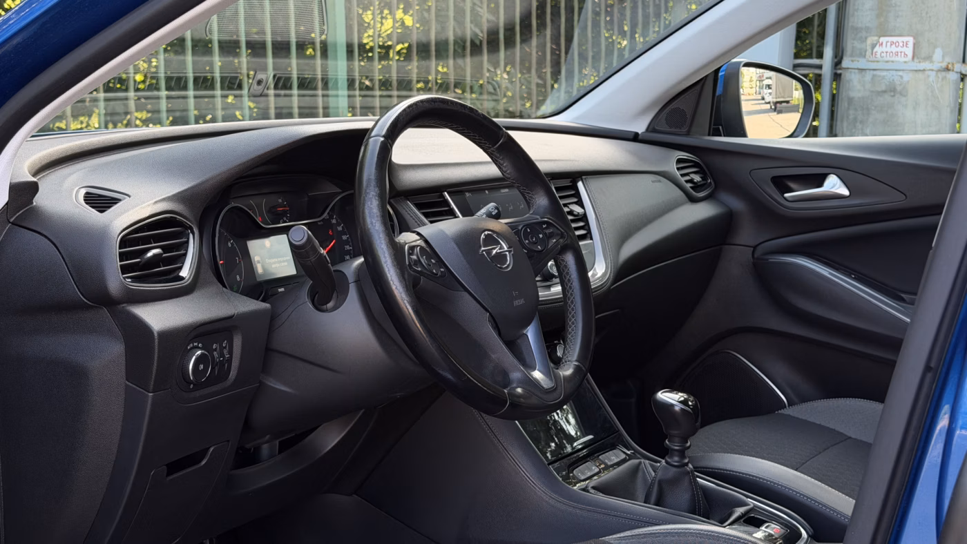 Opel Grandland X фото 14