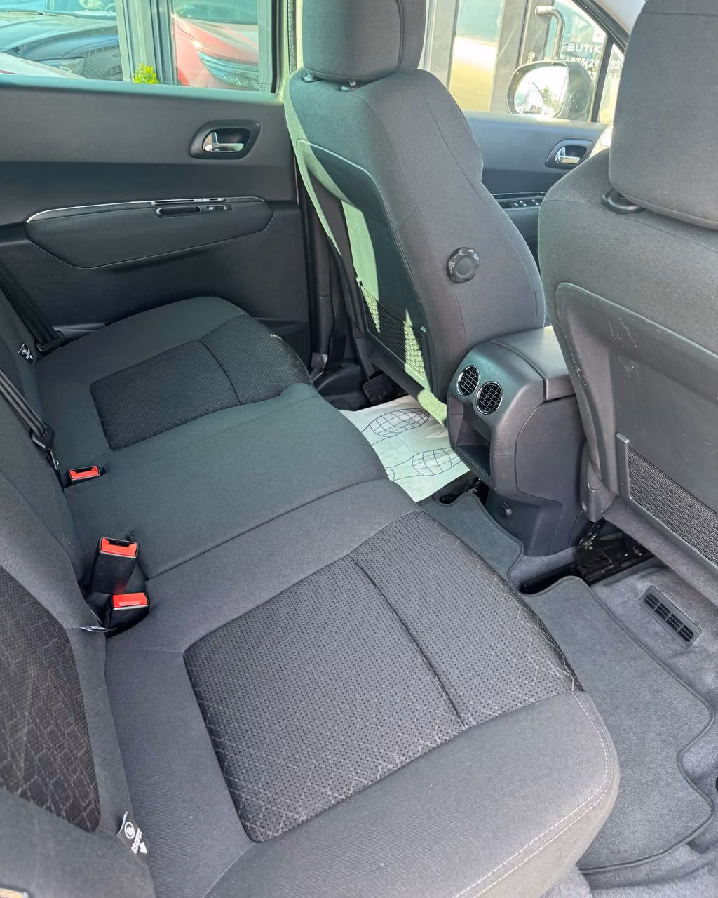 Peugeot 3008 фото 13