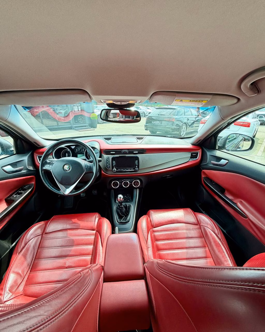 Alfa Romeo Giulietta фото 9