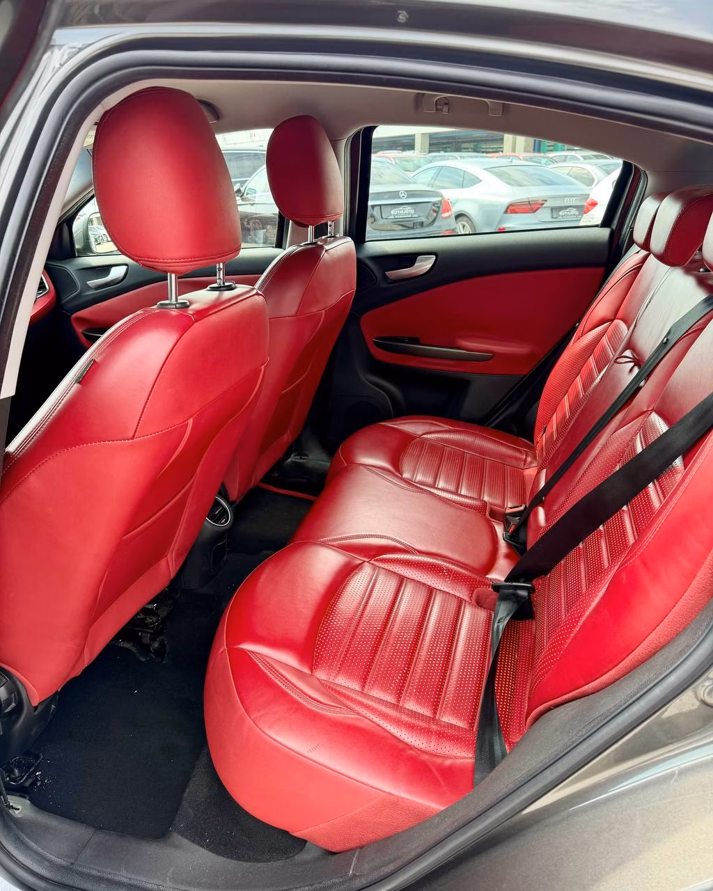 Alfa Romeo Giulietta фото 11
