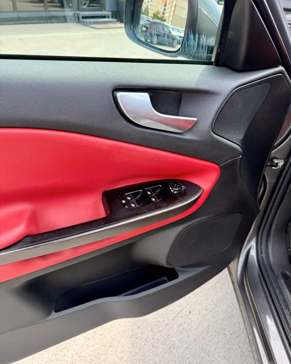 Alfa Romeo Giulietta фото 15