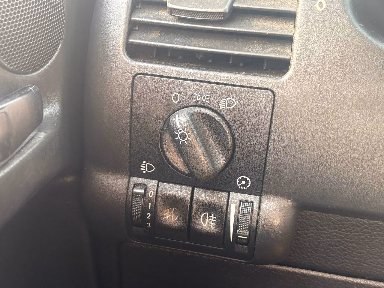 Opel Zafira фото 13