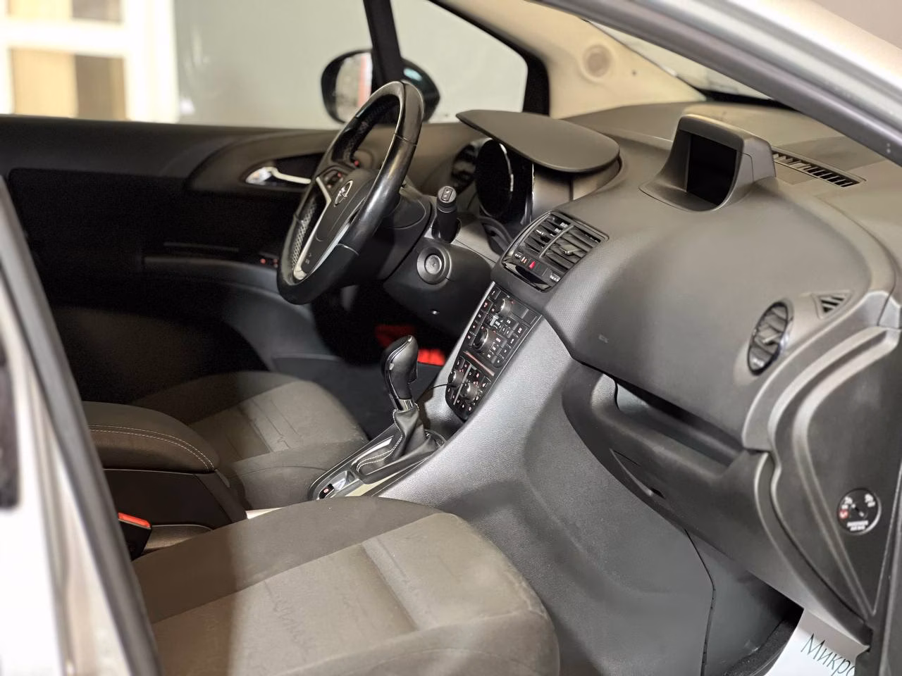 Opel Meriva фото 10