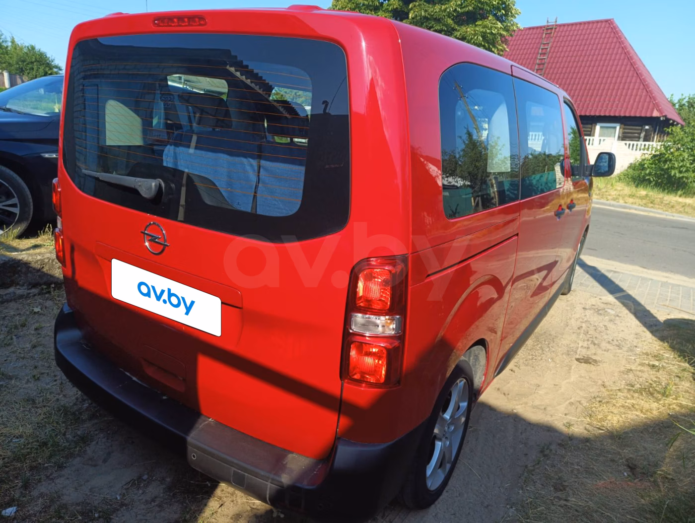 Opel Vivaro фото 4