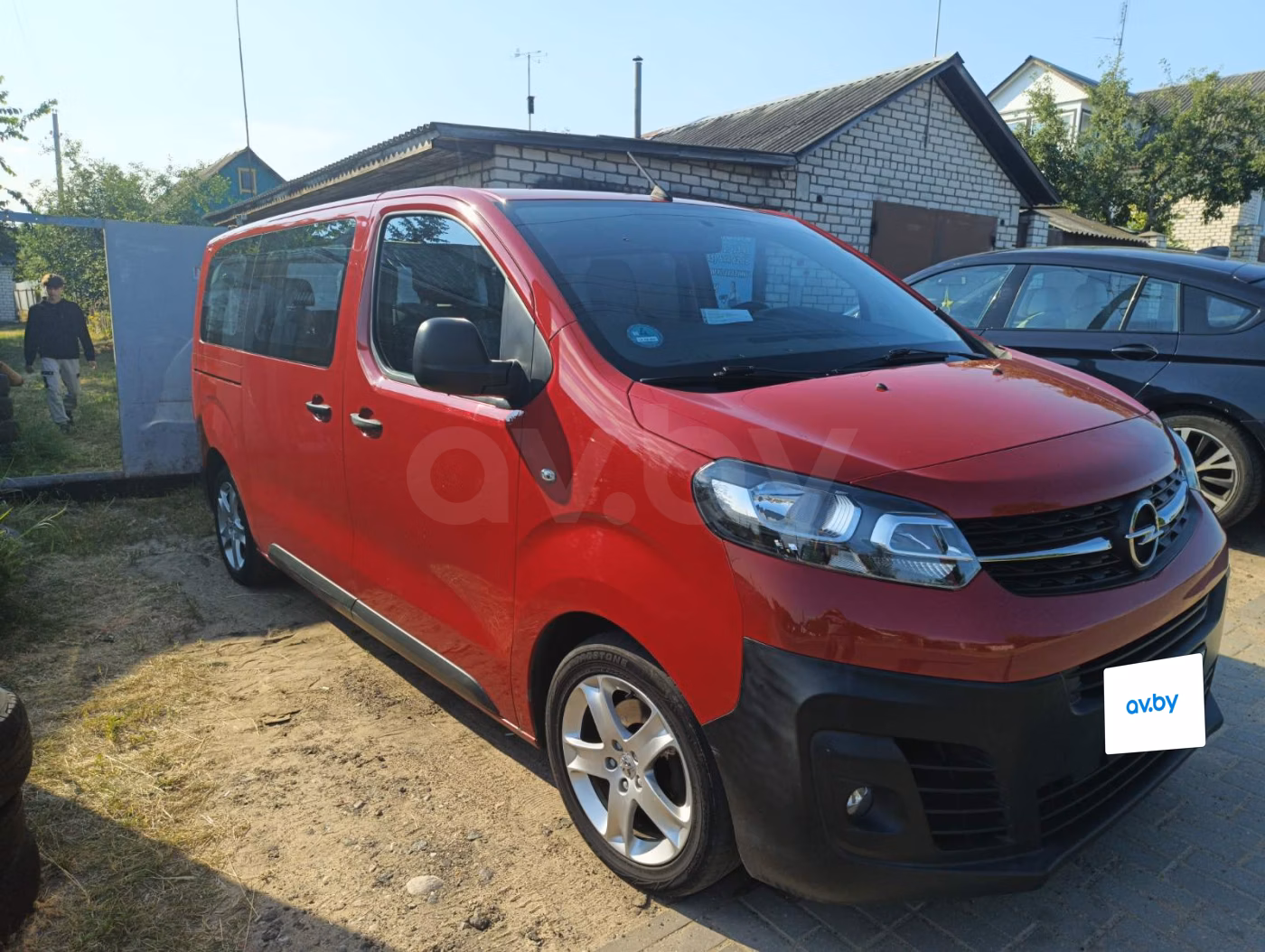 Opel Vivaro фото 3