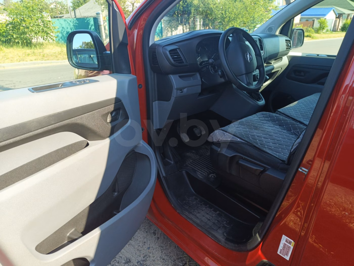 Opel Vivaro фото 7