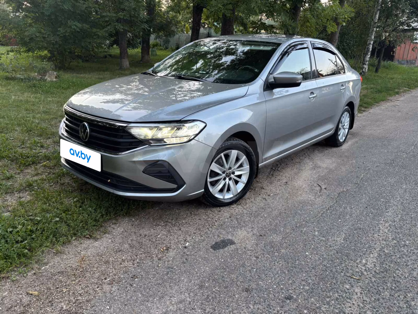 Volkswagen Polo Sedan фото 14