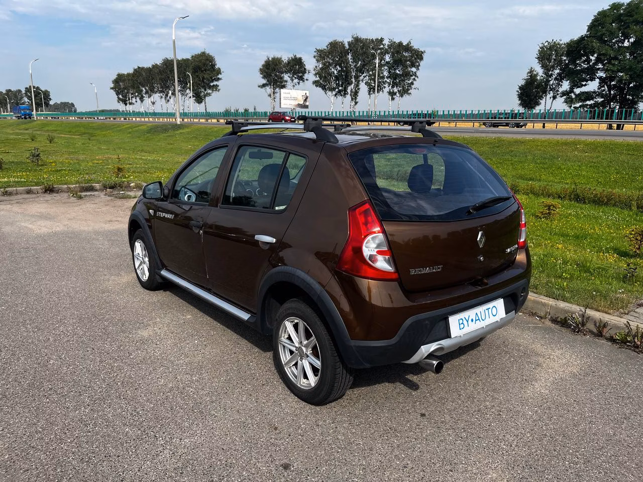 Renault Sandero Stepway фото 5