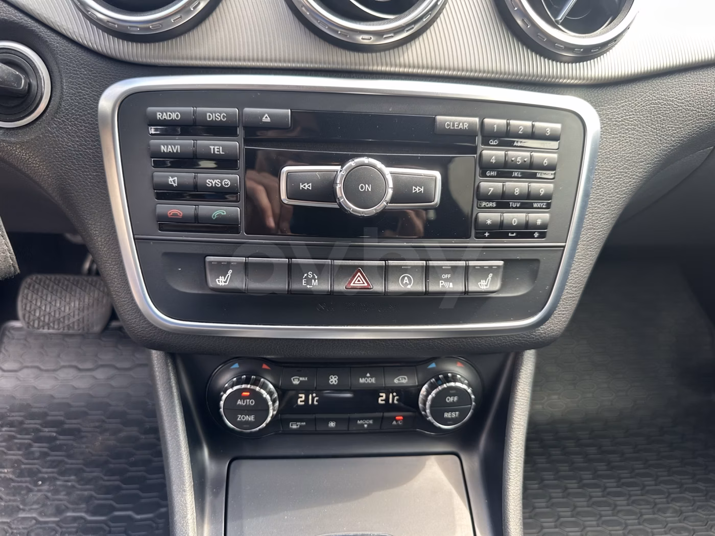Mercedes-Benz GLA фото 7