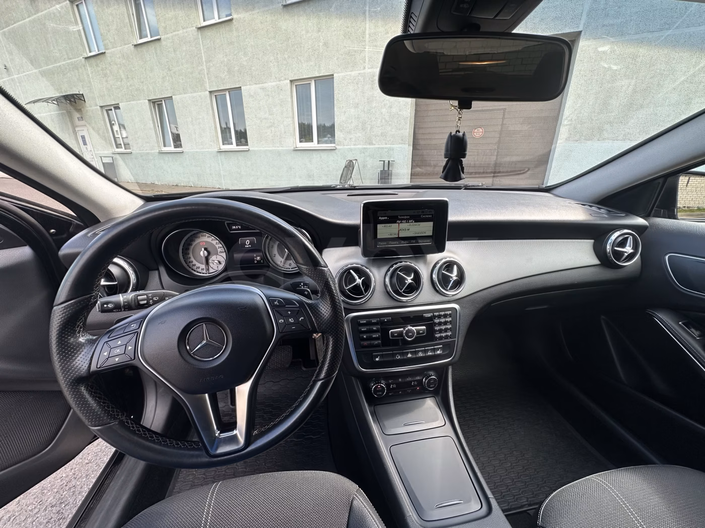 Mercedes-Benz GLA фото 5