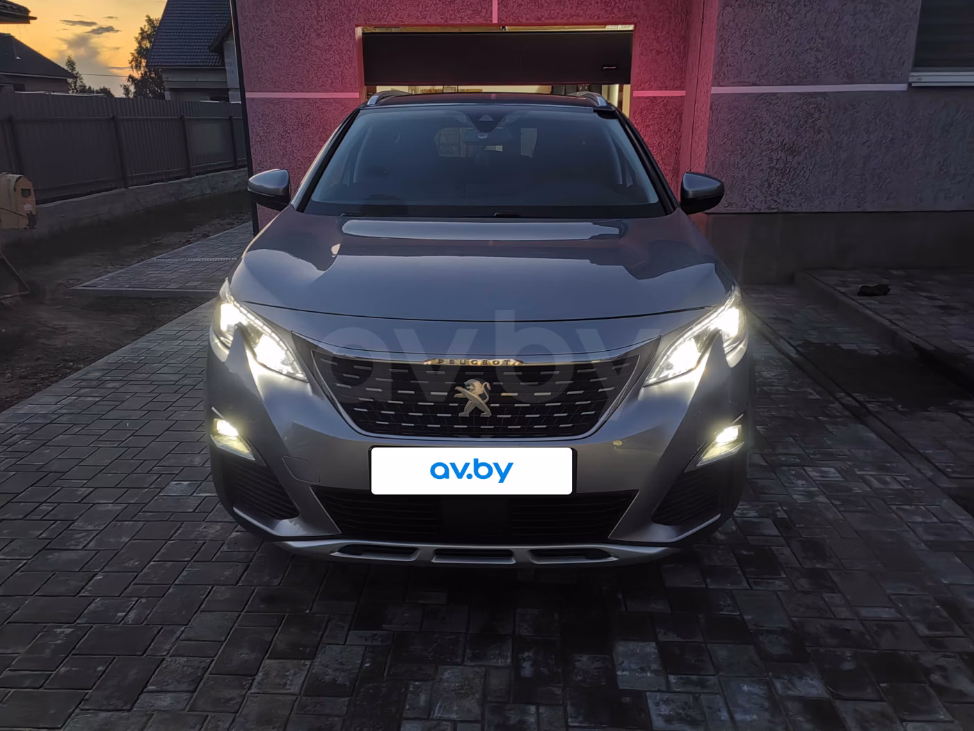 Peugeot 5008