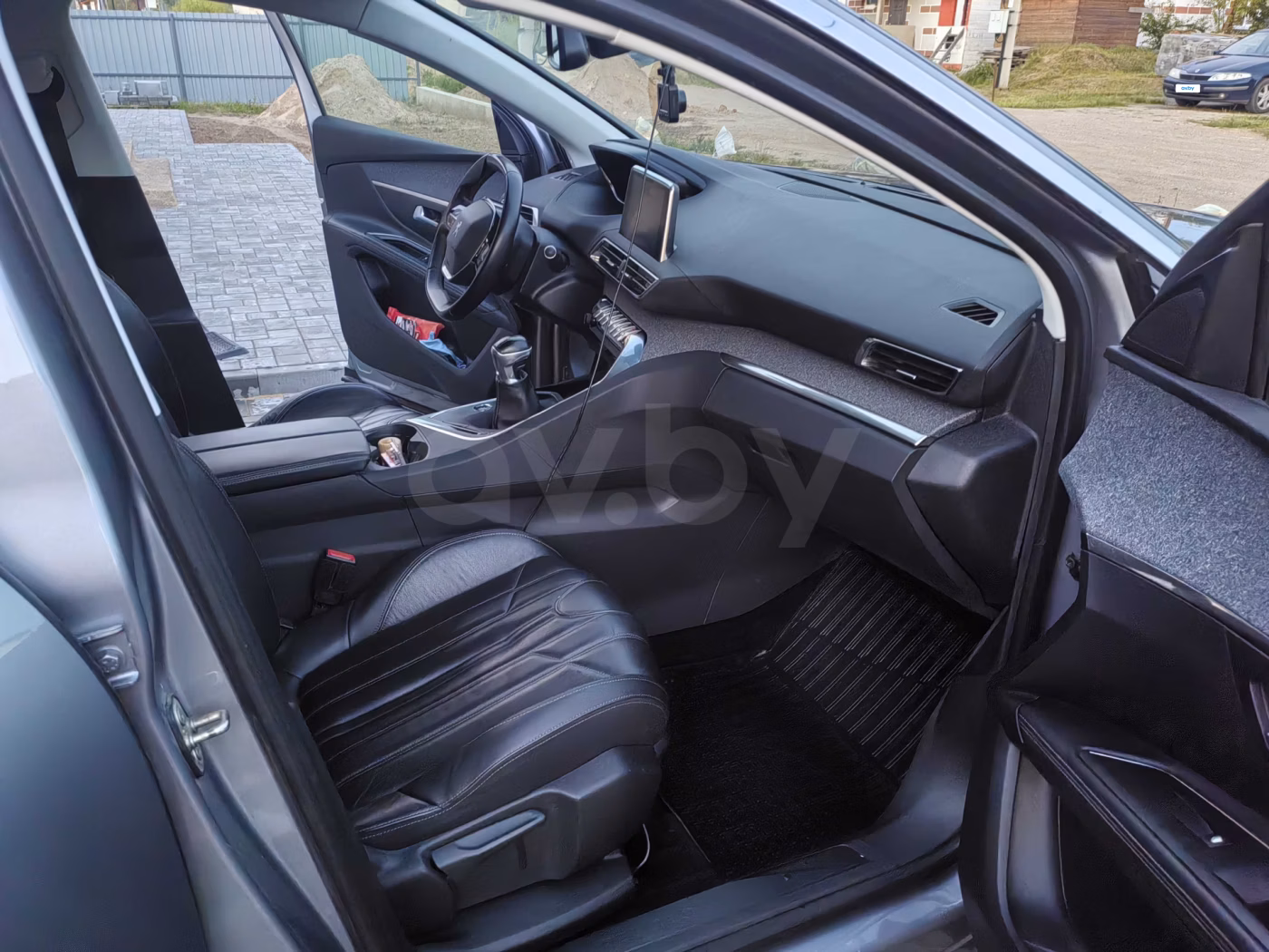 Peugeot 5008 фото 10