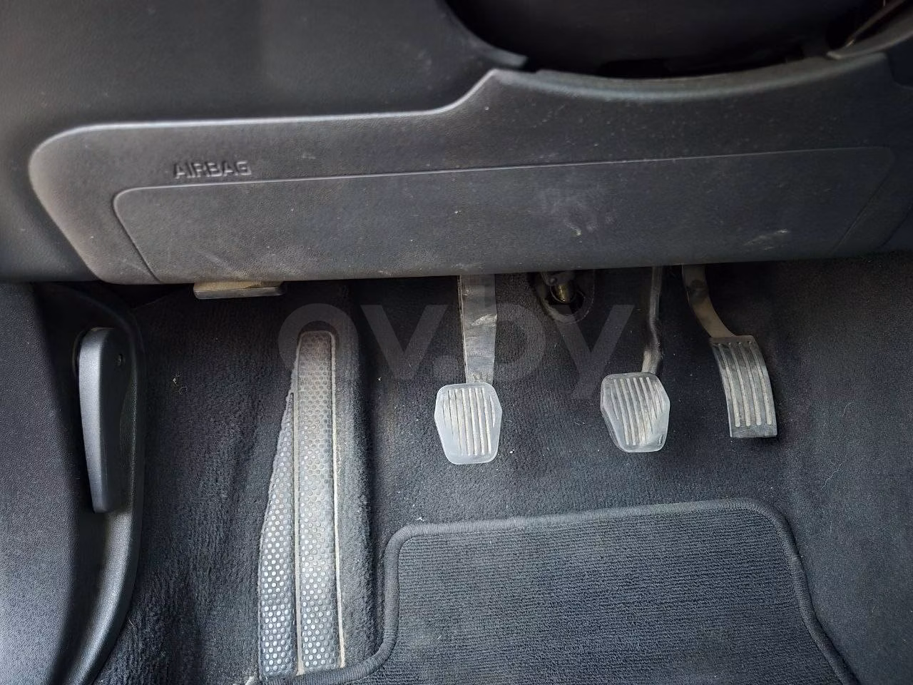 Volvo V40 фото 11