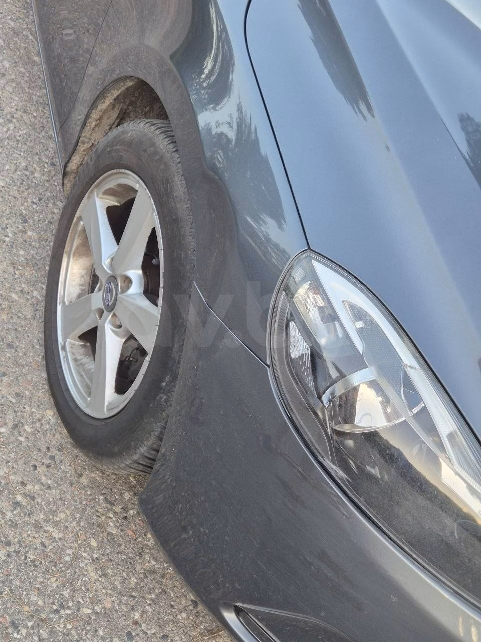 Volvo V40 фото 6