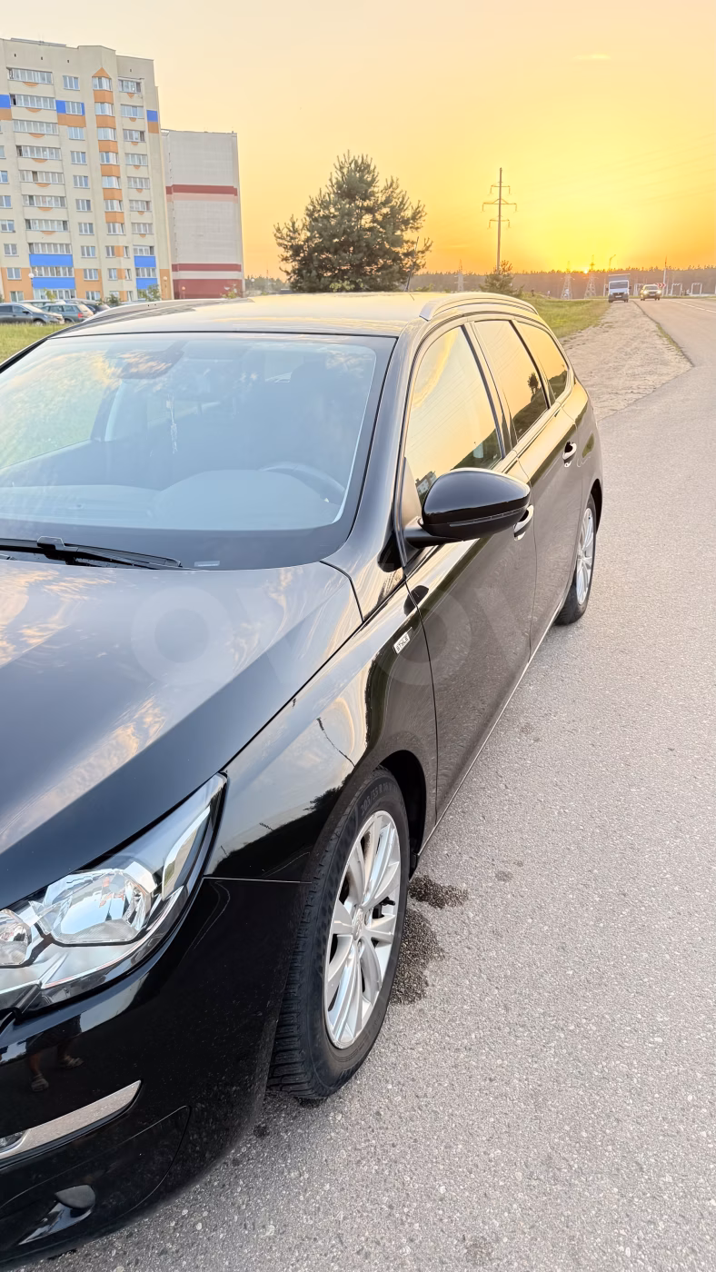 Peugeot 308 фото 3
