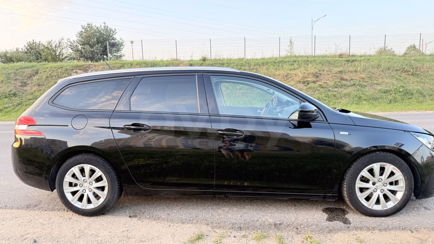 Peugeot 308 фото 5