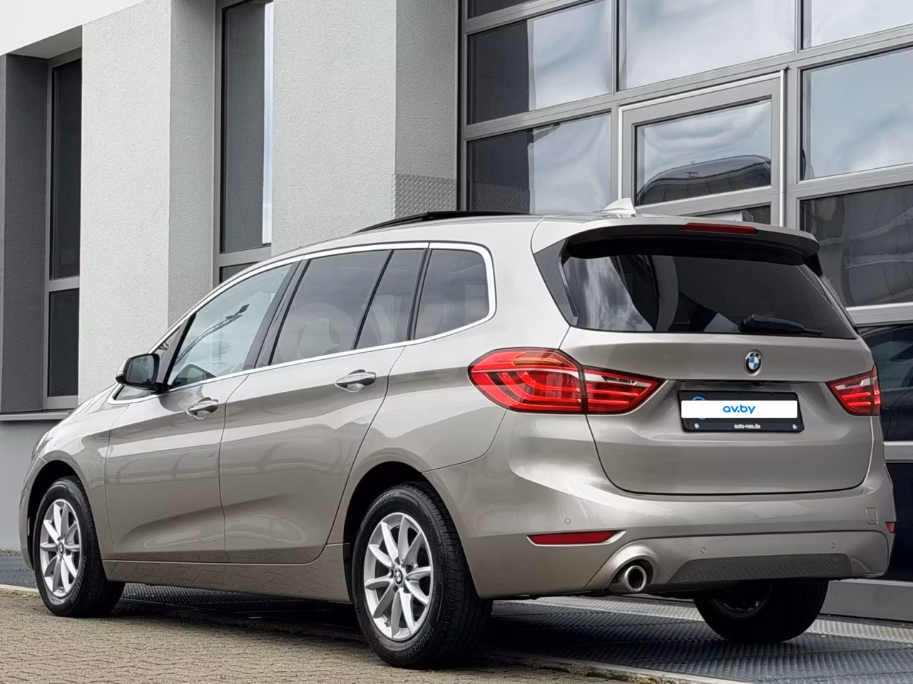BMW 2 серия Gran Tourer фото 2