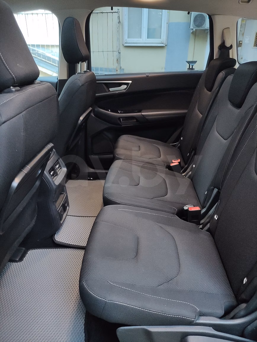 Ford S-MAX фото 10
